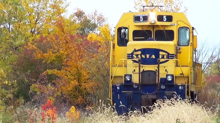 Napoleon, Defiance & Western Railroad Bad Tracks | Train Fanatics Videos