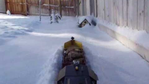 “G” Scale Train Plows Snow Effortlessly! | Train Fanatics Videos