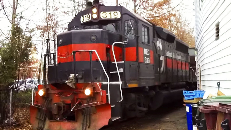 Guilford Freight Train 3 Feet From House | Train Fanatics Videos