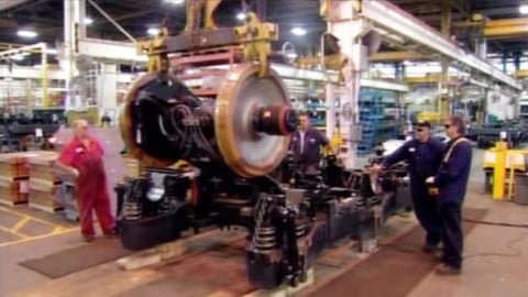 Building A Diesel-Electric Locomotive Start To Finish! | Train Fanatics Videos