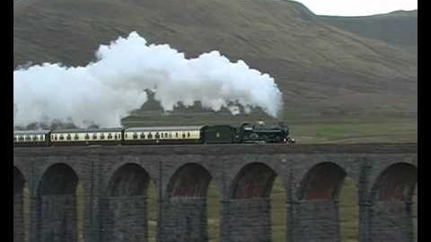 GWR Castle Class Locomotive Steams Northern England! | Train Fanatics Videos