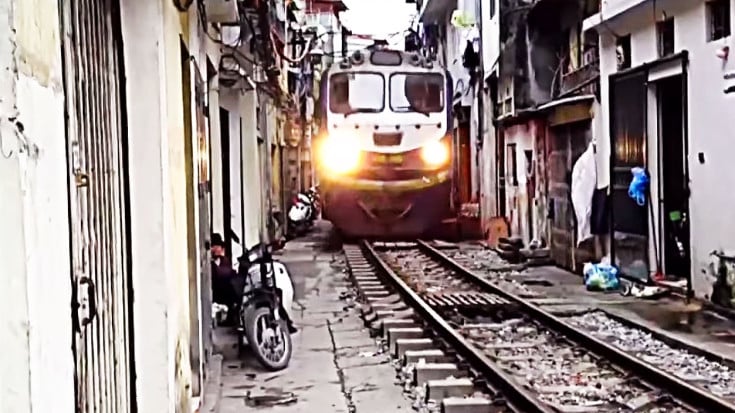 vietnam-city-train | Train Fanatics Videos