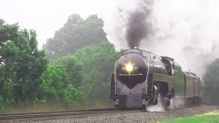 Norfolk & Western’s J-611 Bellows Smoke and Steam | Train Fanatics Videos