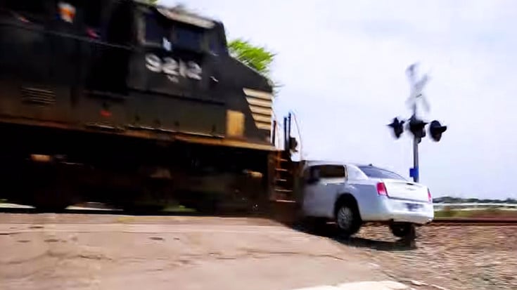 10,000 Ton NS Freight Slams Into Limo | Train Fanatics Videos