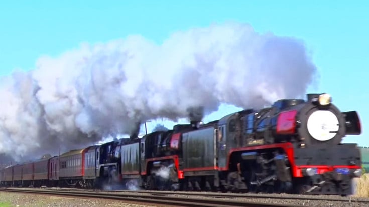 RARE Aussie Steam Triple Header Celebrates R707’s 30th Anniversary! | Train Fanatics Videos