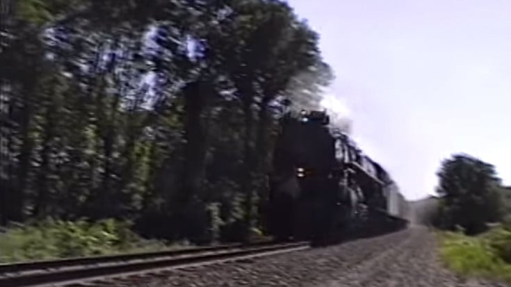 C&O’s #614 Amazing High Speed Pass | Train Fanatics Videos