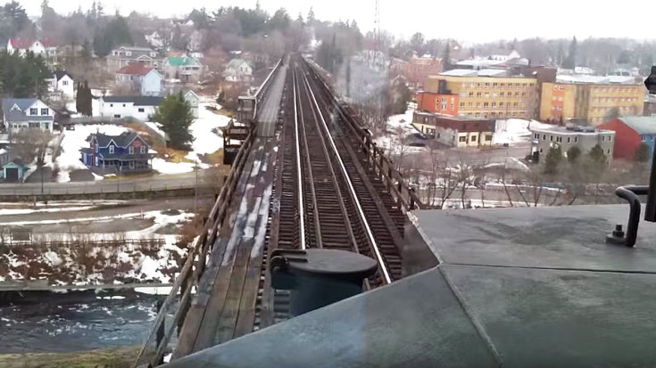 CN Engineer Is Not Afraid Of Heights On The Parry Sound Trestle | Train Fanatics Videos