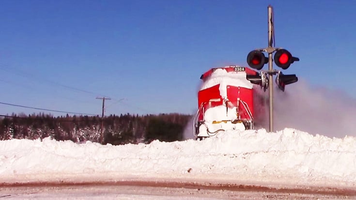 CN #2304  Plows Ahead | Train Fanatics Videos