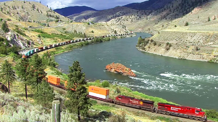 British Columbia Canyons & Rivers | Train Fanatics Videos