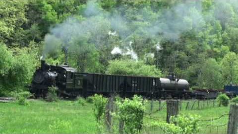 Climax#3 Geared Locomotive Makes You Look Twice! | Train Fanatics Videos