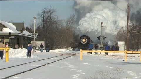 Minus 5 Degrees Makes For A Great Steam Show! | Train Fanatics Videos