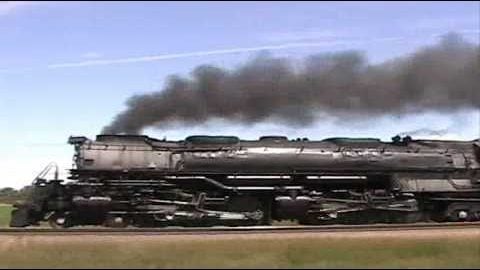 Union Pacific Challenger #3985 Is 487 Tons Of Muscle! | Train Fanatics Videos