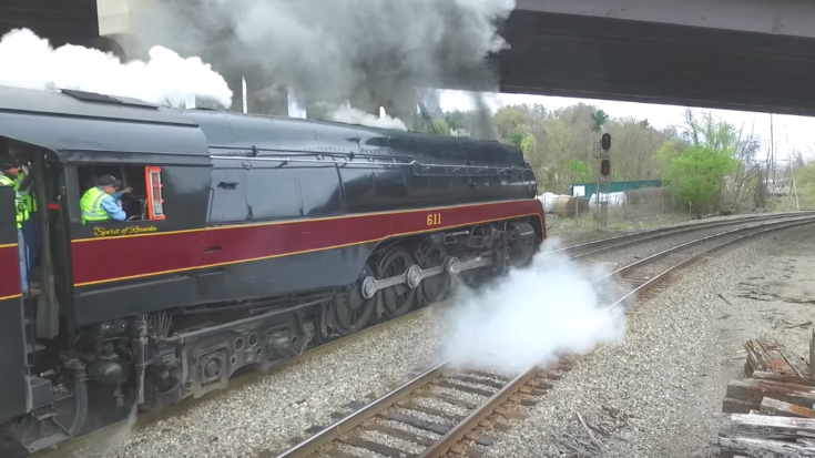 Norfolk & Western J611 On The Move! | Train Fanatics Videos