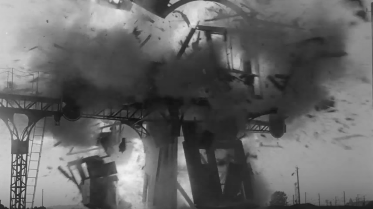 _1___The_Train___1964__Air_Raid_Scene_-_YouTube | Train Fanatics Videos