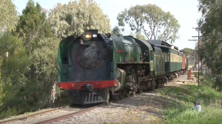 SteamRanger_Heritage_Railway_Highlander_with_621_-_YouTube | Train Fanatics Videos
