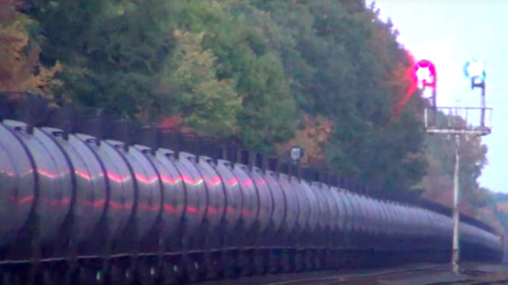 CSX Oil Cans All In A Row | Train Fanatics Videos