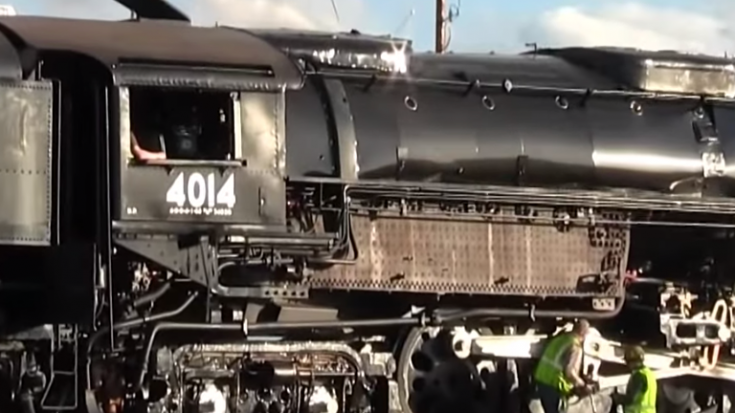 Greasing UP #4014 Big Boy | Train Fanatics Videos