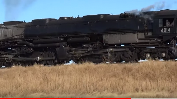 Big Boy #4014 Barrels Past Cheyenne Wells | Train Fanatics Videos