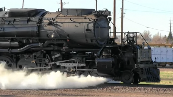 UP Big Boy 4014 & UP 844 Heading Out | Train Fanatics Videos