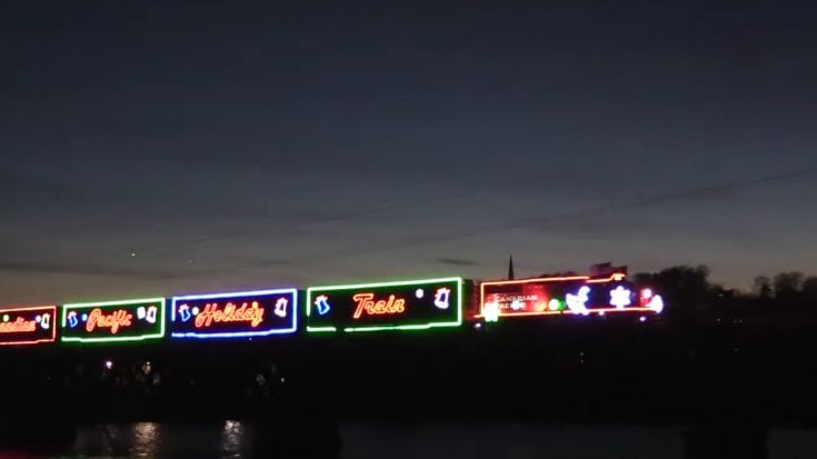 Canadian Pacific’s Holiday Train ! | Train Fanatics Videos