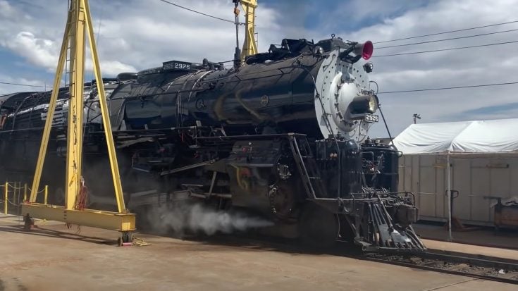 AT&SF #2926 Comes Back To Life | Train Fanatics Videos